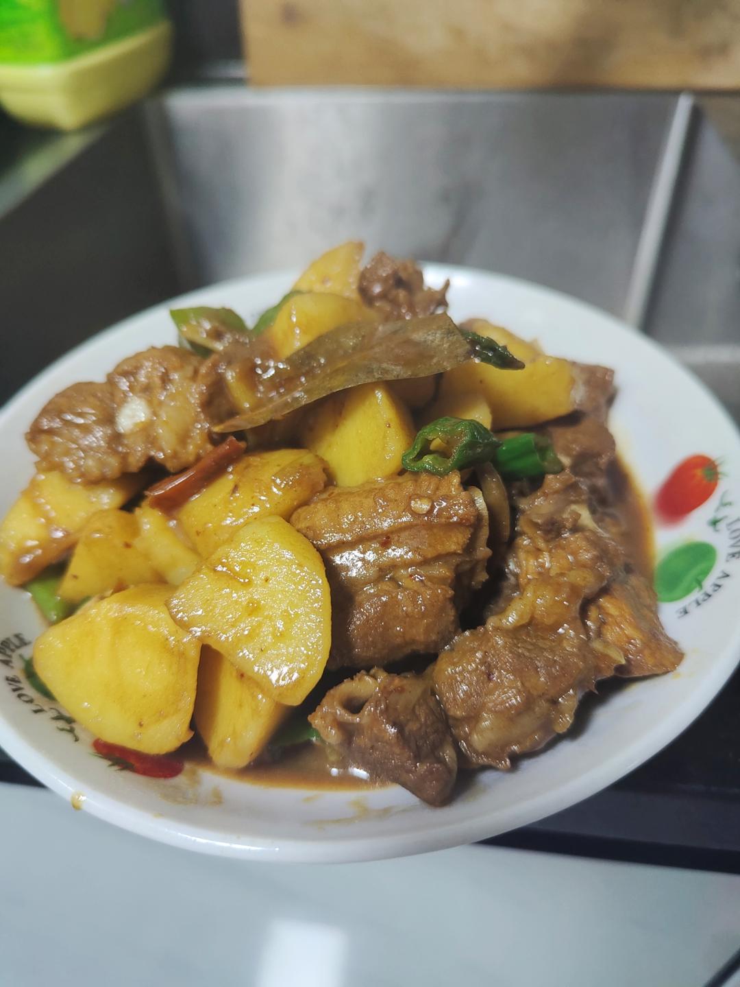 🔥巨好吃的红烧排骨炖土豆❗️懒人版轻松做拿手菜