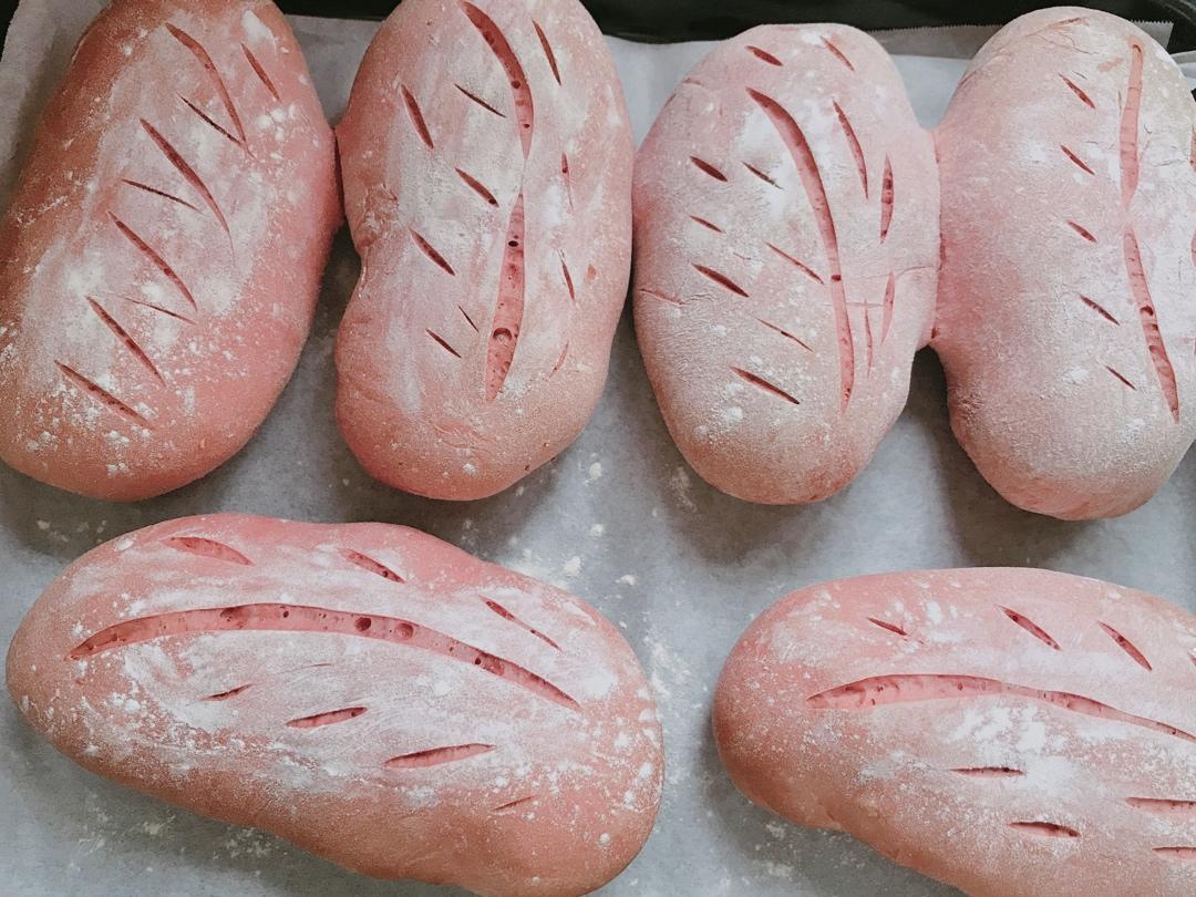 芋泥麻薯软欧包