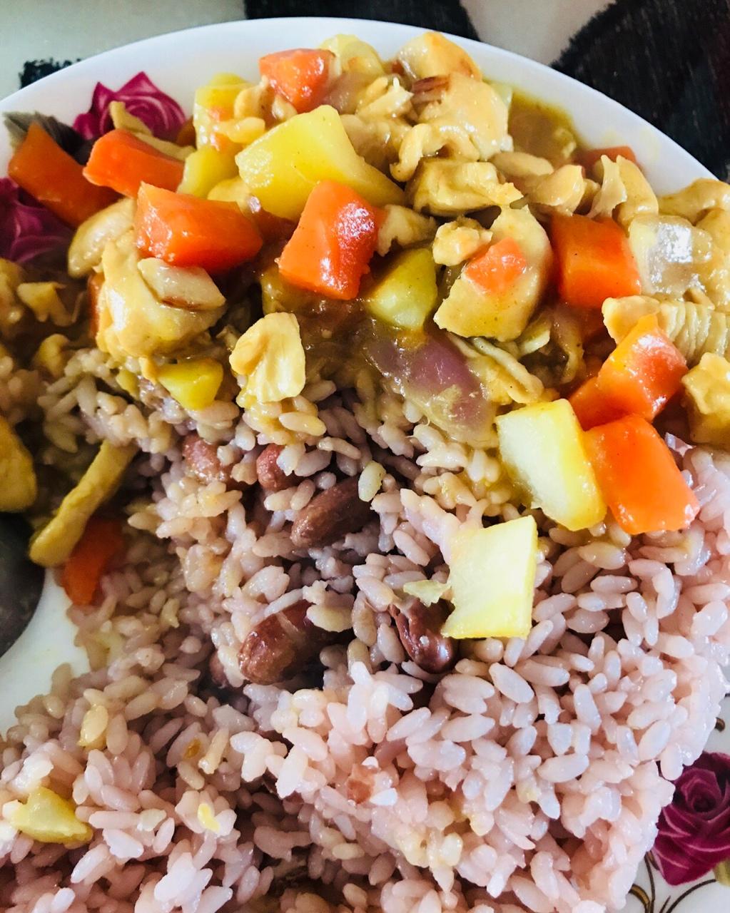咖喱鸡肉饭
