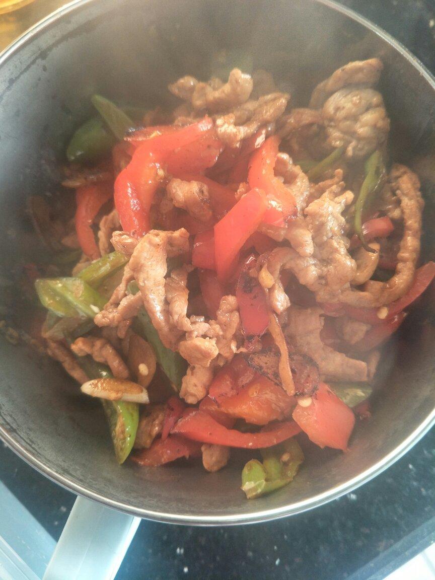 超下饭 ！小炒肉（辣椒炒肉）