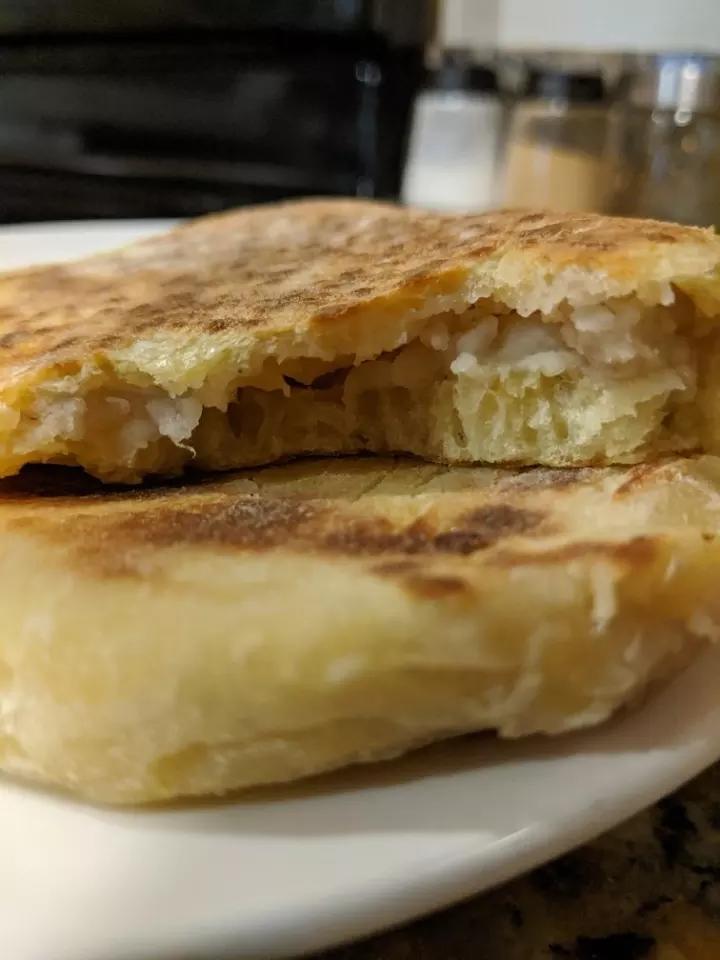 既然没有那就让我来上传小高姐的红豆饼（太好吃太好吃）