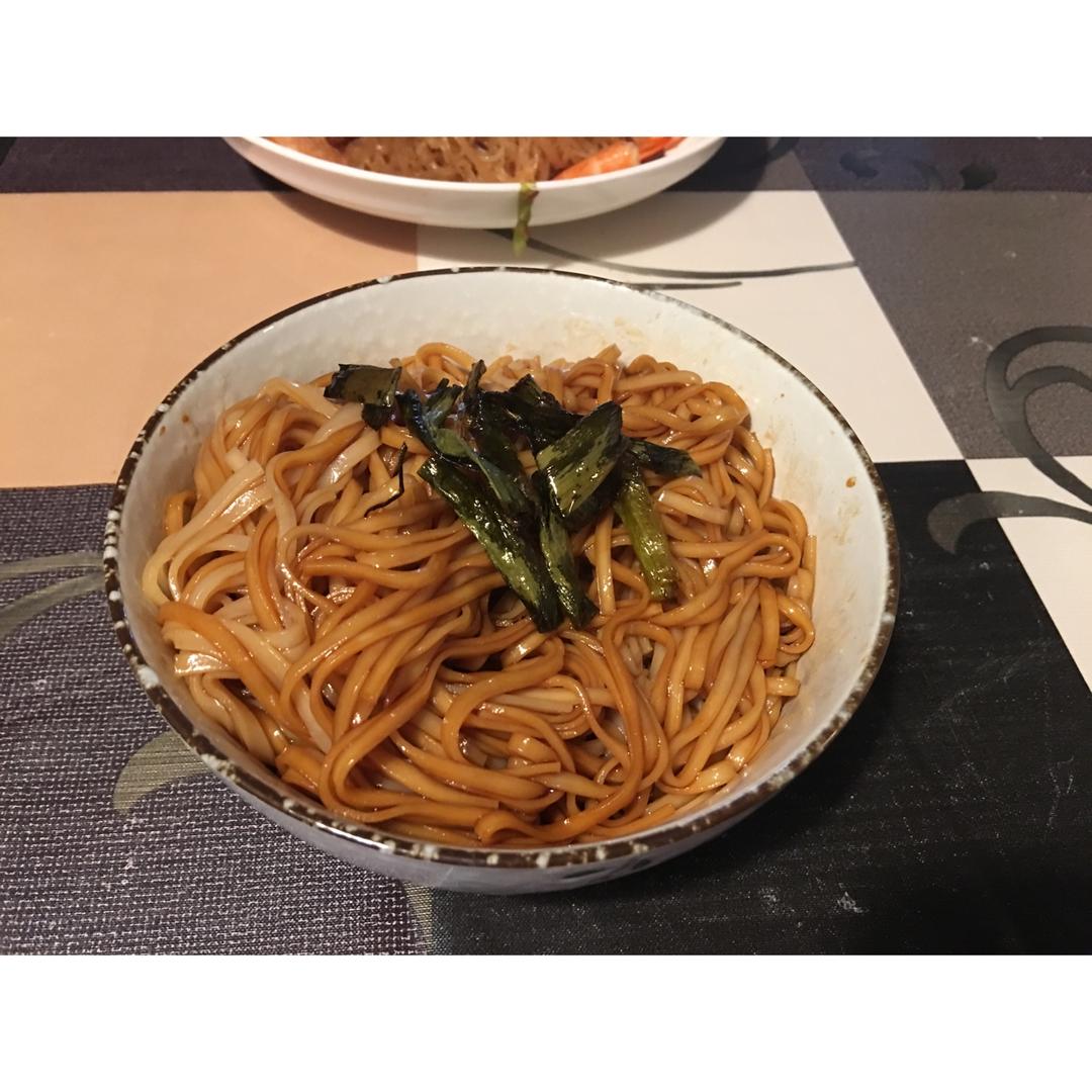 葱油拌面Spring Onion Noodles