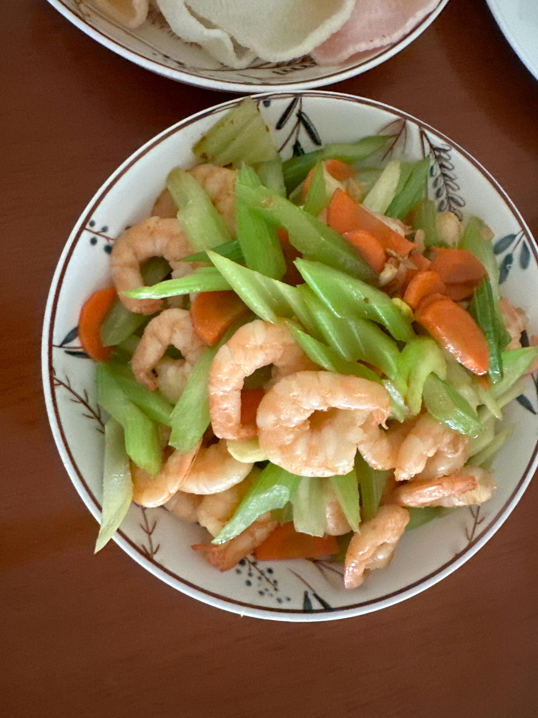 超级嫩的西芹吃法（西芹虾仁），小朋友也可以吃很多