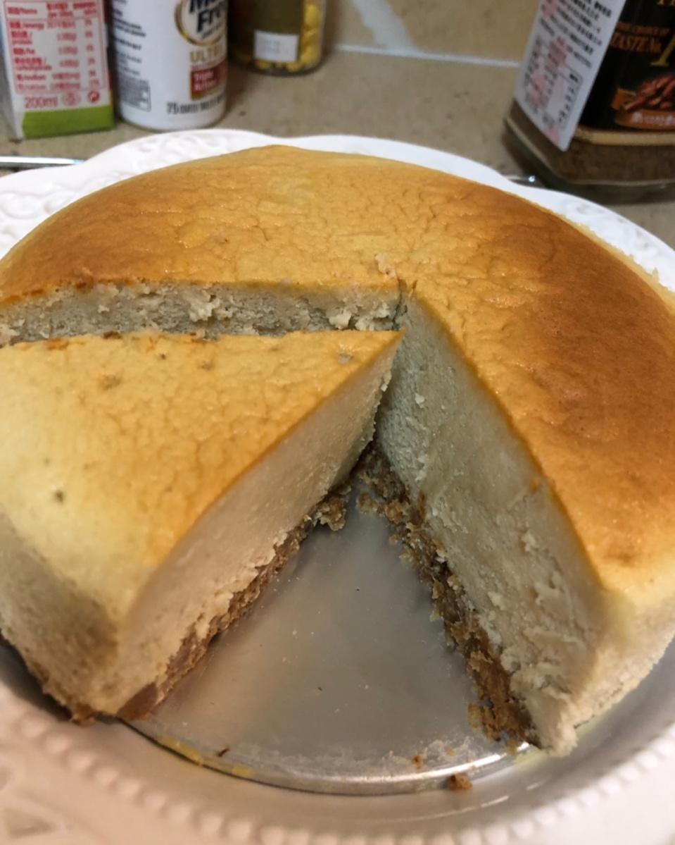elizbaby做的炭烧咖啡轻乳酪蛋糕