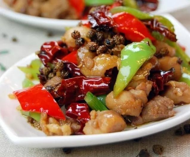 花椒鸡丁的做法