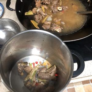 支竹羊腩羊杂煲的做法 步骤14