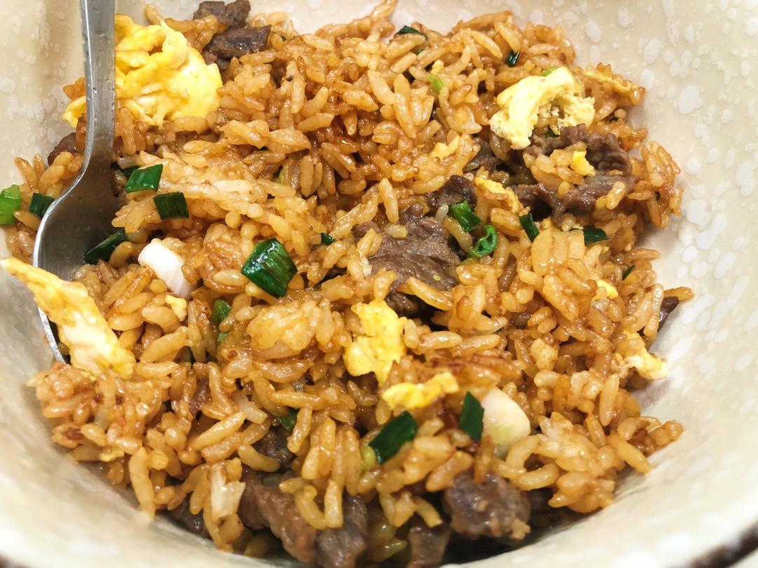 酱油炒饭(超级简单)