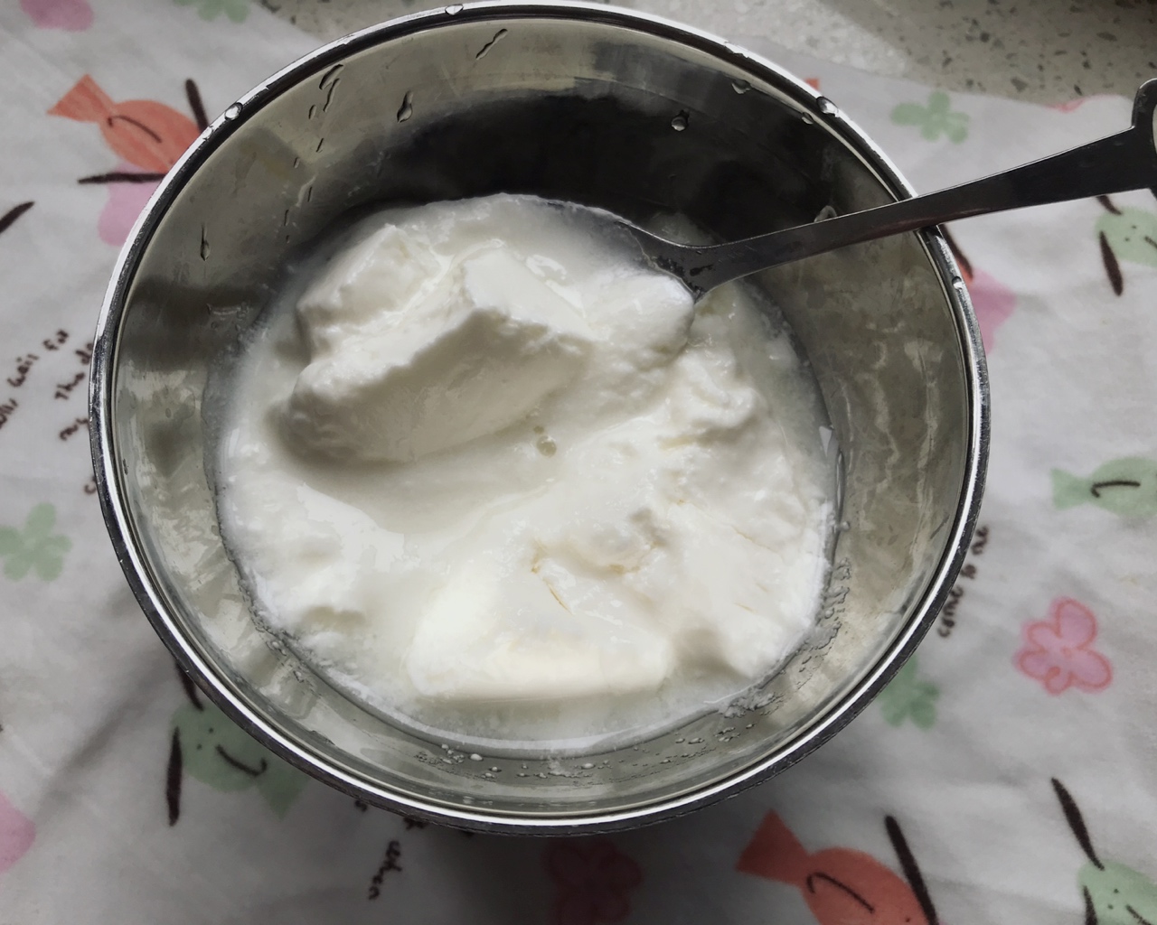 自制老酸奶（面包机版）的做法