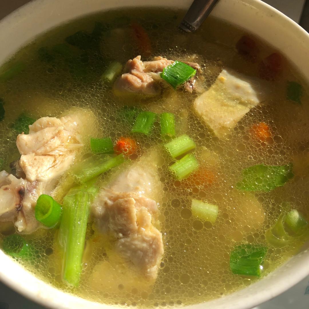 清炖鸡汤