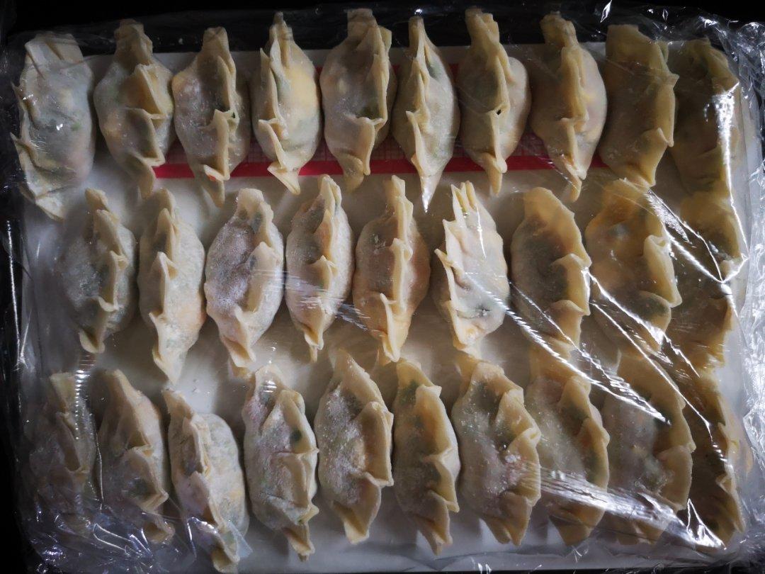 韭菜鸡蛋虾仁三鲜饺子