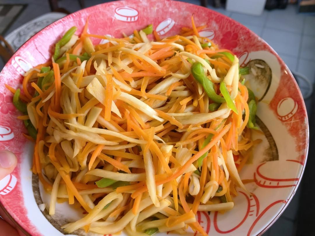 茭白炒三丝