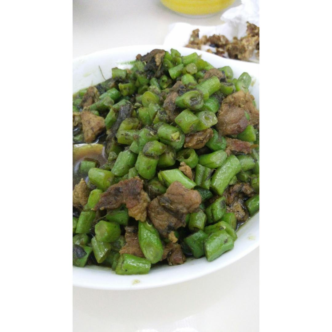 榄菜肉末四季豆