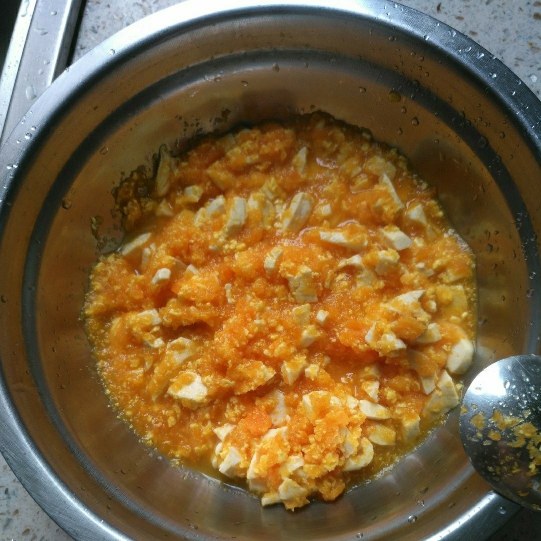 8m+豆腐蛋黄糊（宝宝辅食）
