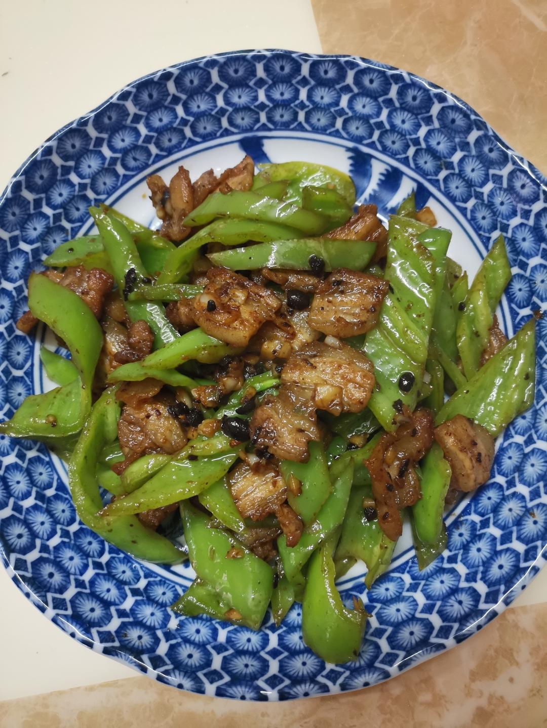 超下饭 ！小炒肉（辣椒炒肉）