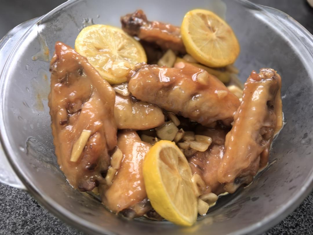 柠檬蜂蜜黄油鸡翅