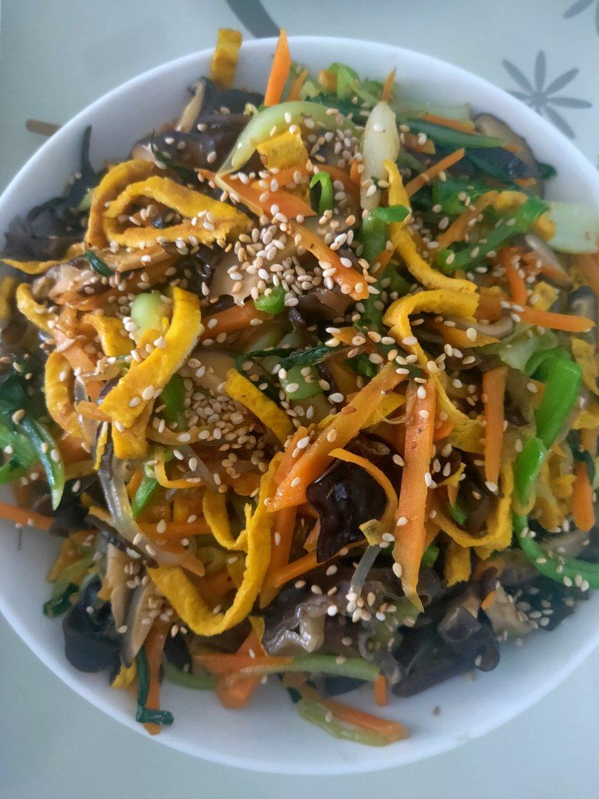 堂妈小厨——简易韩式炒杂菜