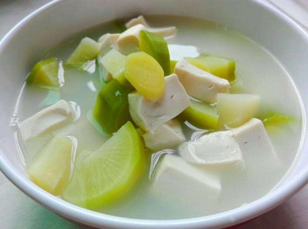 清爽萝卜豆腐汤～每日一素的做法