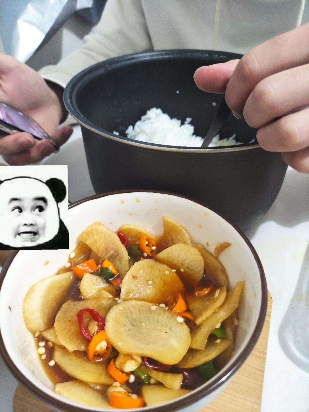 凉拌萝卜片