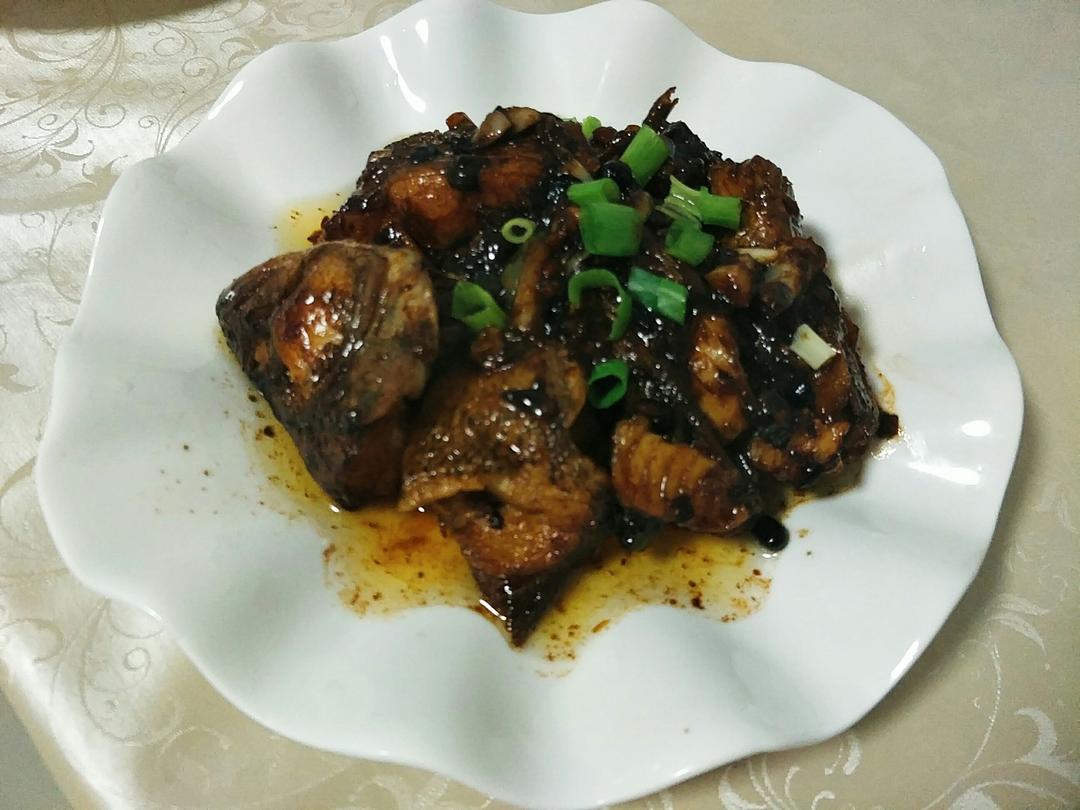 豆豉红烧鱼