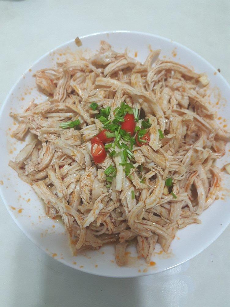 减脂健身｜凉拌手撕鸡丝（香辣&麻油版）