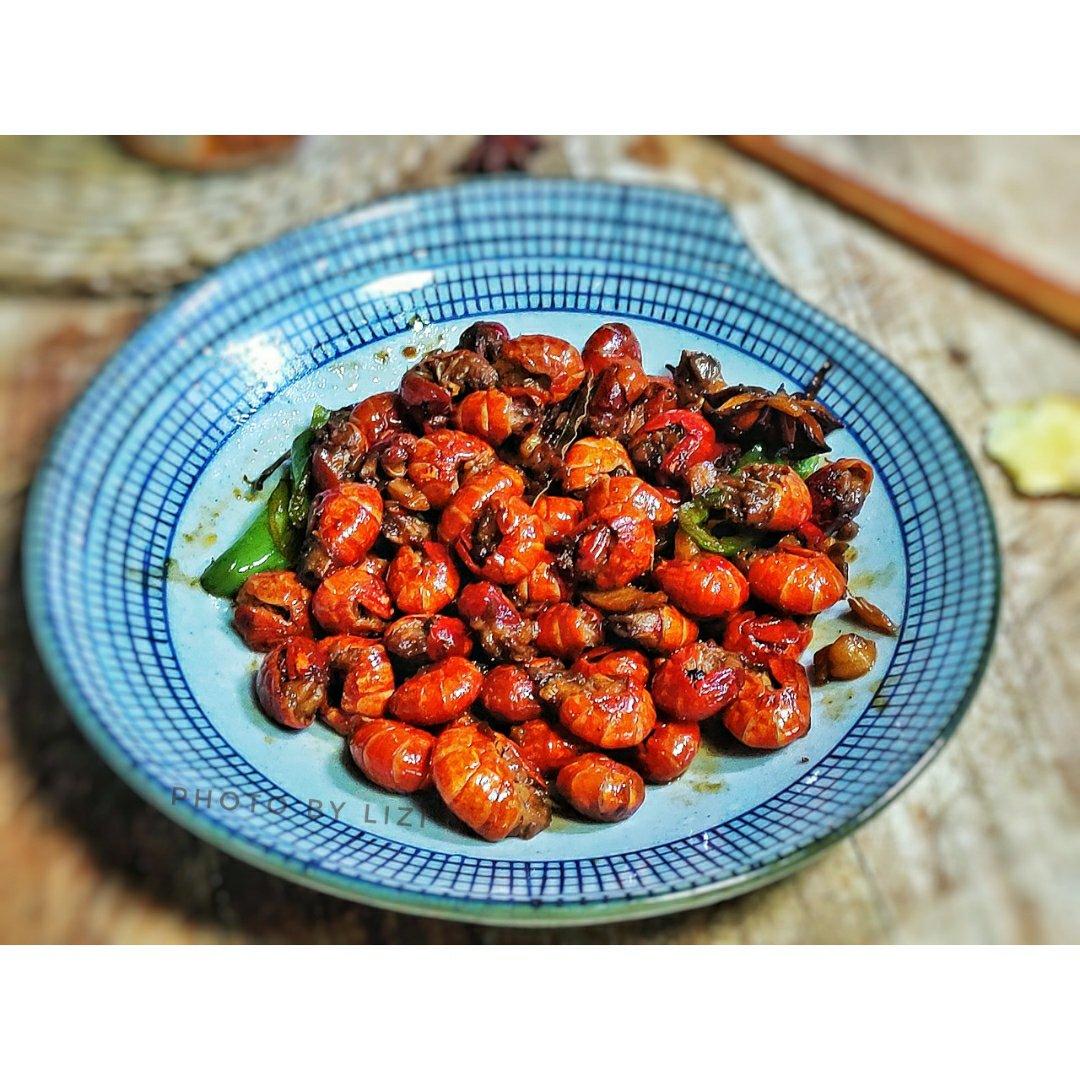 "虾"季来袭🔥请你吃啤酒香辣小龙虾虾尾