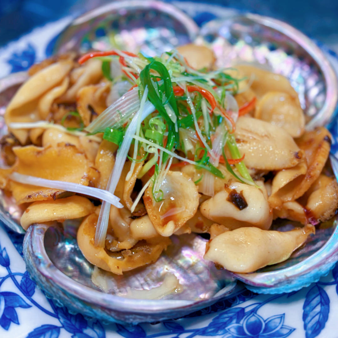 葱油鲍鱼片