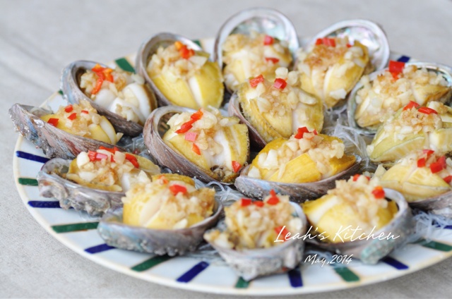 蒜蓉粉丝蒸鲍鱼