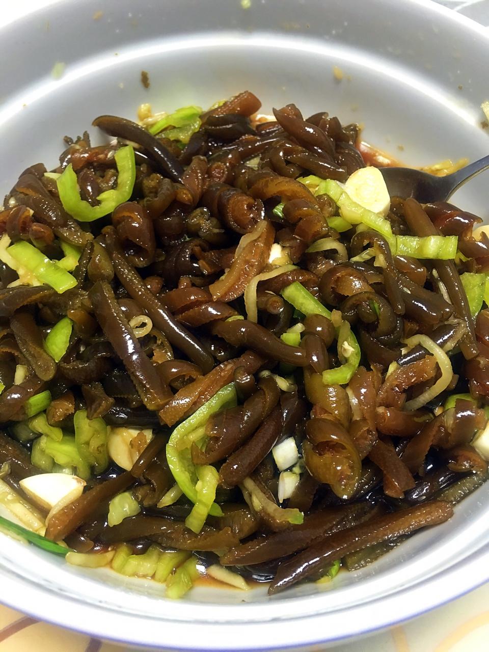 小项链做的凉拌蒜蓉海茸丝