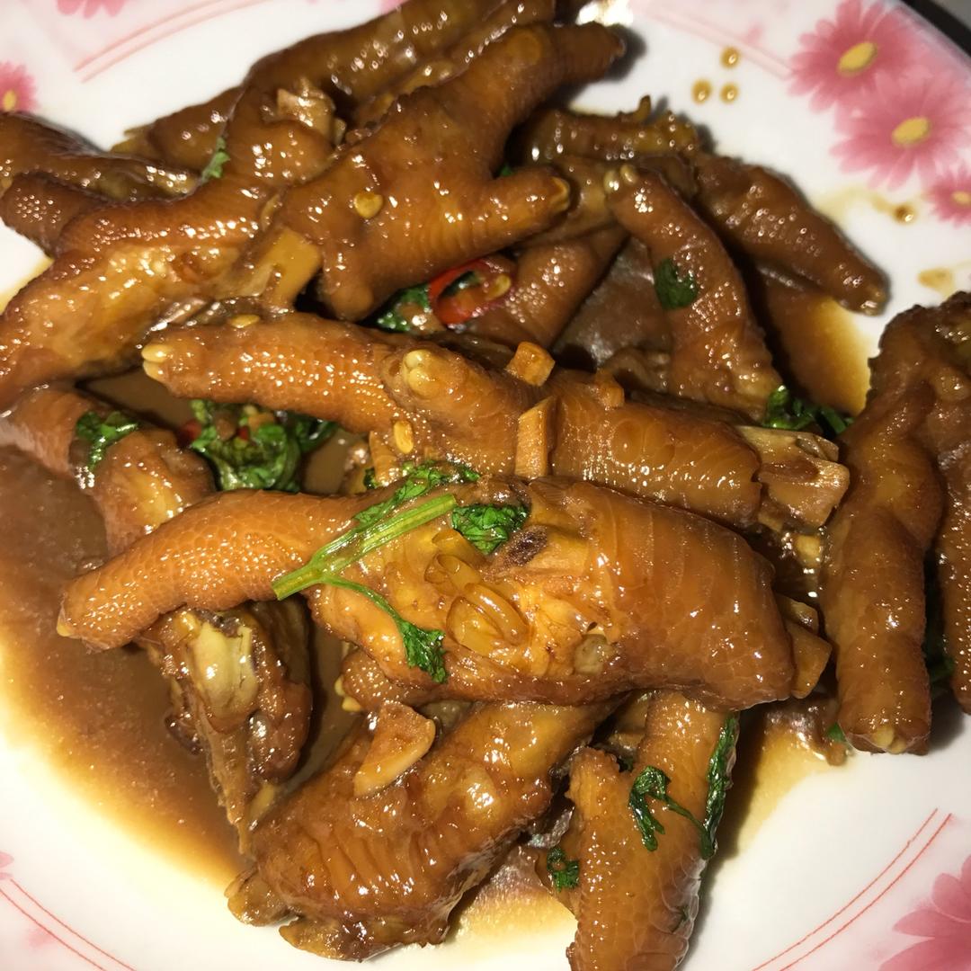 香辣烧鸡爪