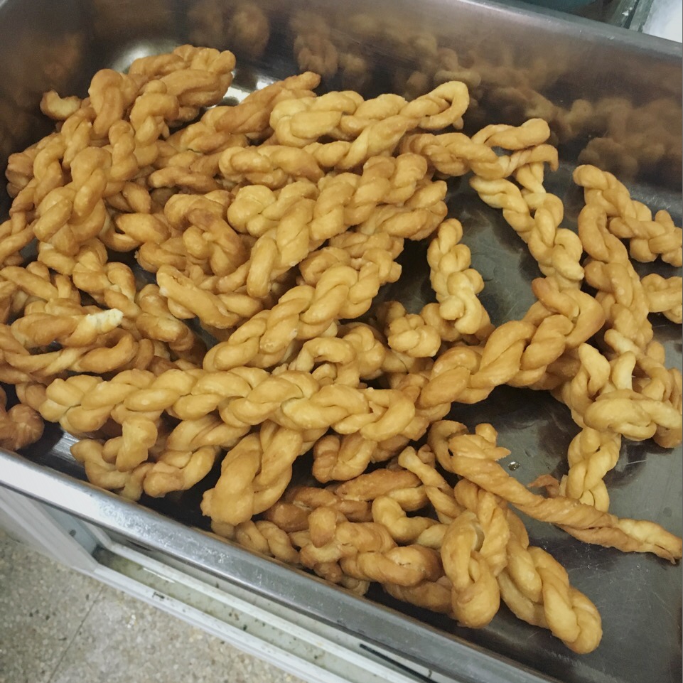 鸡蛋小麻花