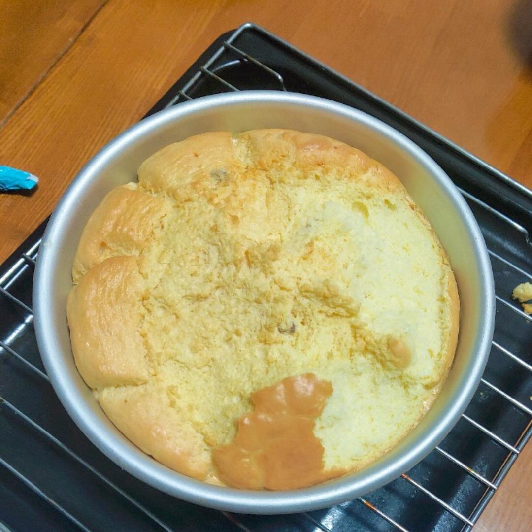 空气炸锅蛋糕 戚风（6寸超详细打蛋/脱模步骤）