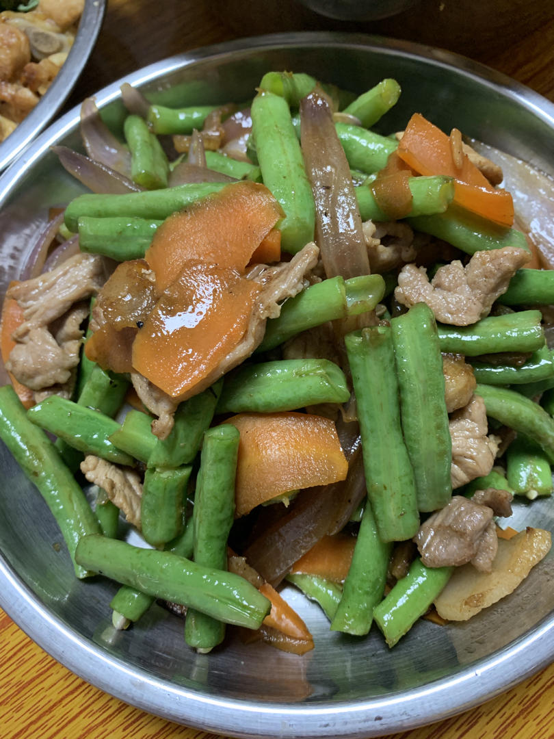 豆角炒肉