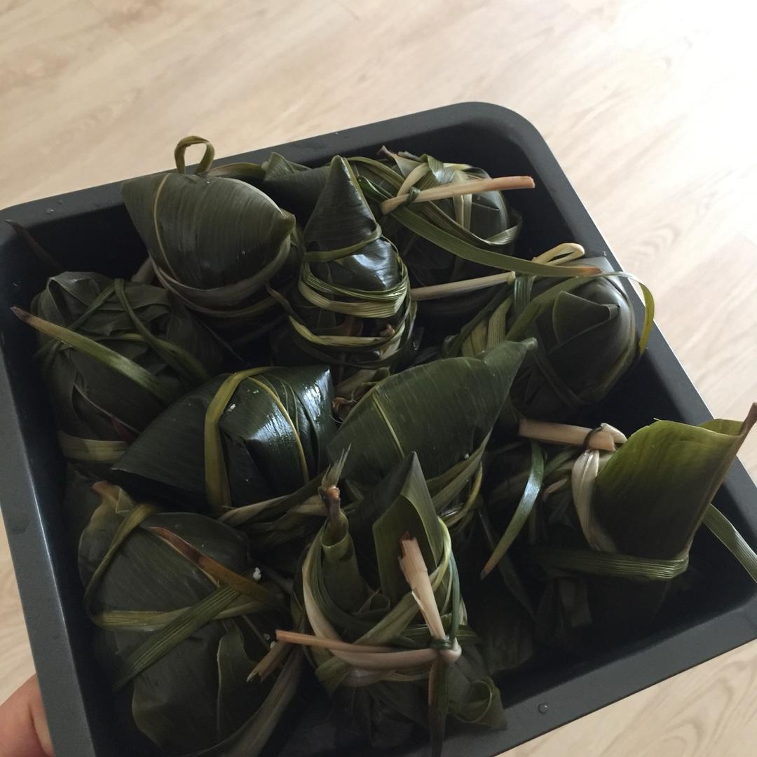 ✨包粽子～包出好看的粽子（简单，好操作，外婆手把手教的～）