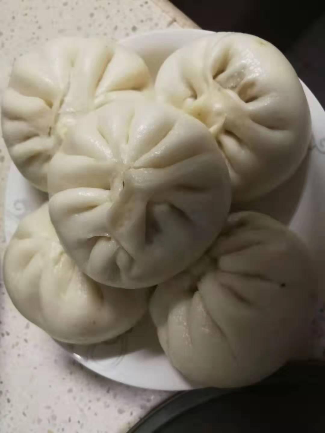 牛肉粉条包子