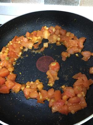 快手菜：番茄炒大虾的做法 步骤3