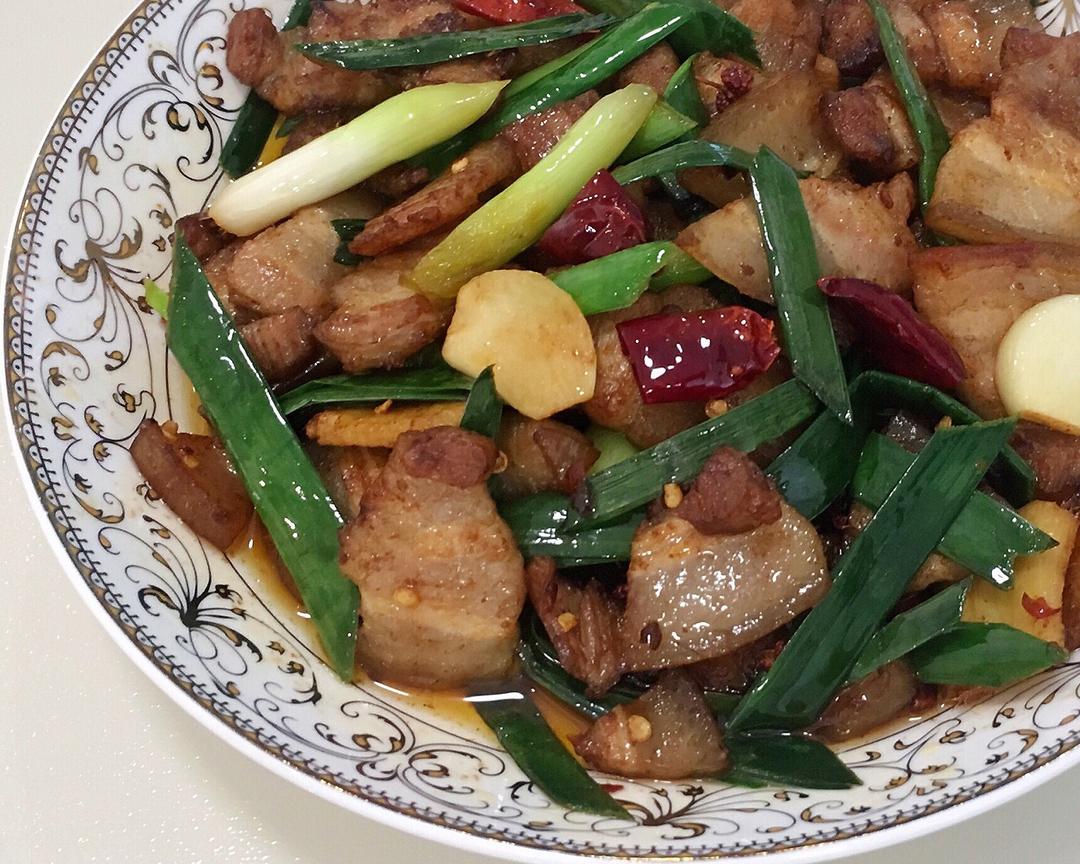 蒜苗回锅肉的做法