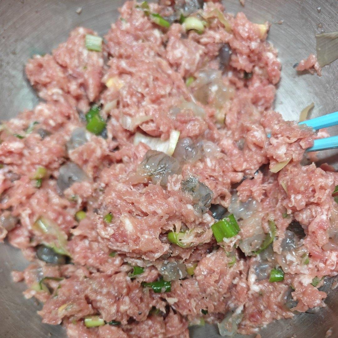 猪肉虾饺