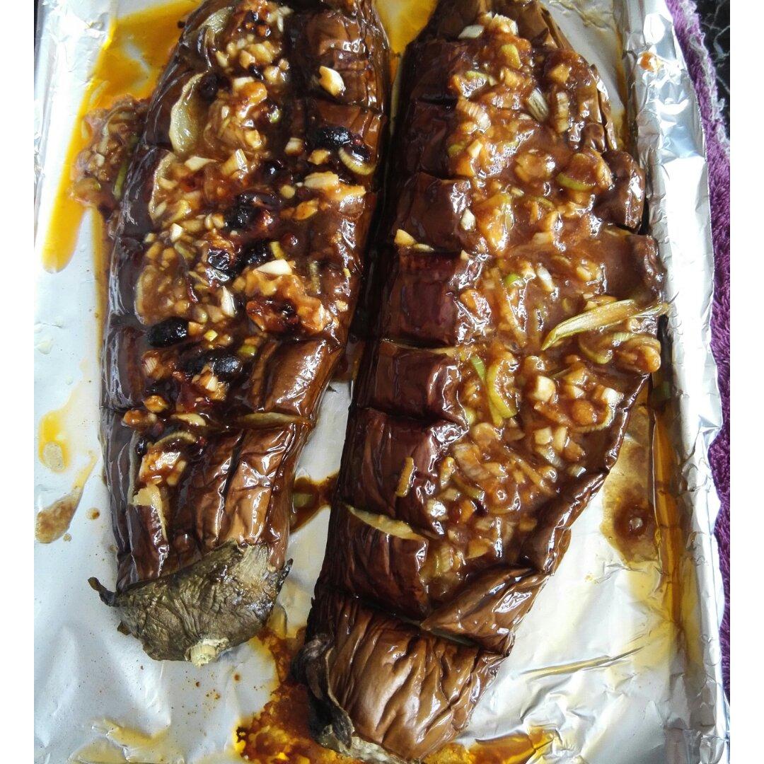 CC招牌菜销魂烤茄子，百吃不厌！