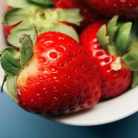 草莓的朴素吃法的做法
