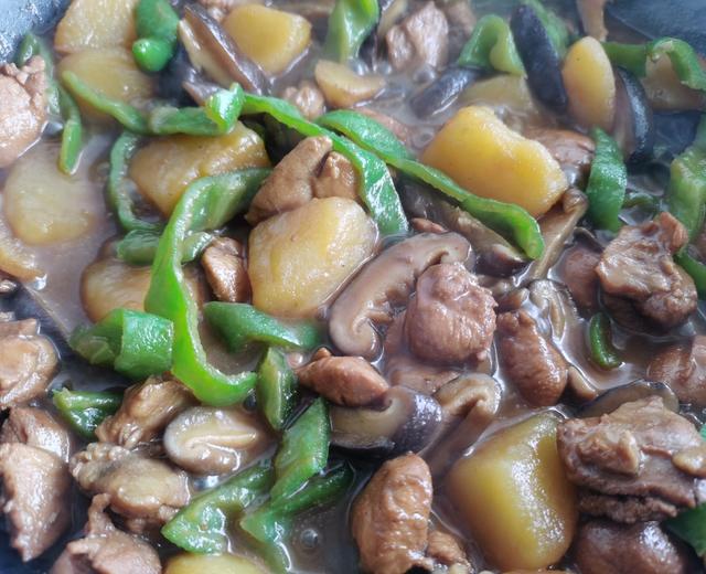 黄焖鸡腿肉丁(减脂)的做法