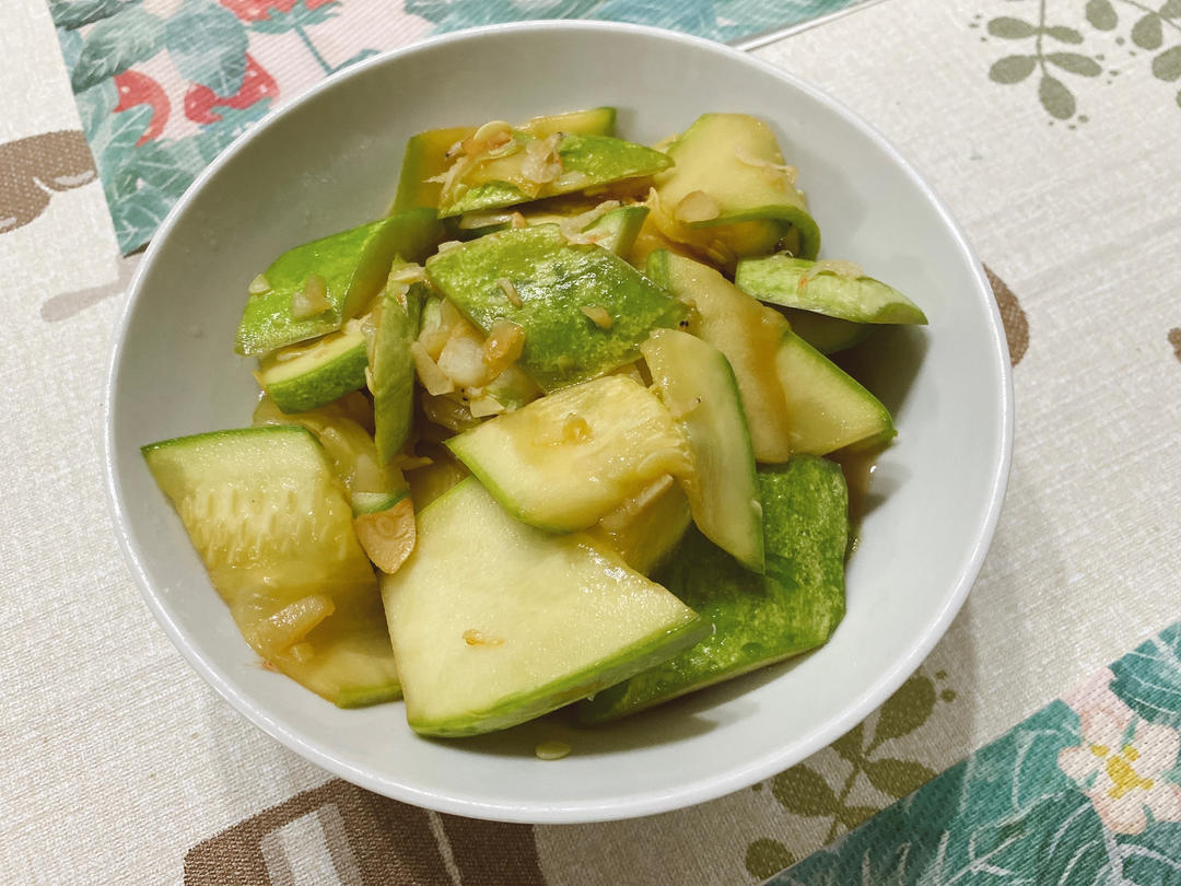 清炒西葫芦，五分钟快手菜