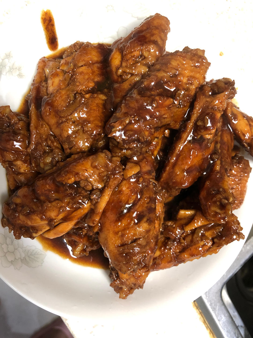 厨师长教你：“可乐鸡翅”的家常做法，味道鲜嫩可口，先收藏起来