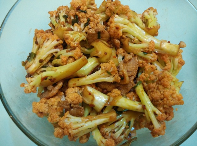 很“浪费”米饭的家常菜之一-------干锅菜花