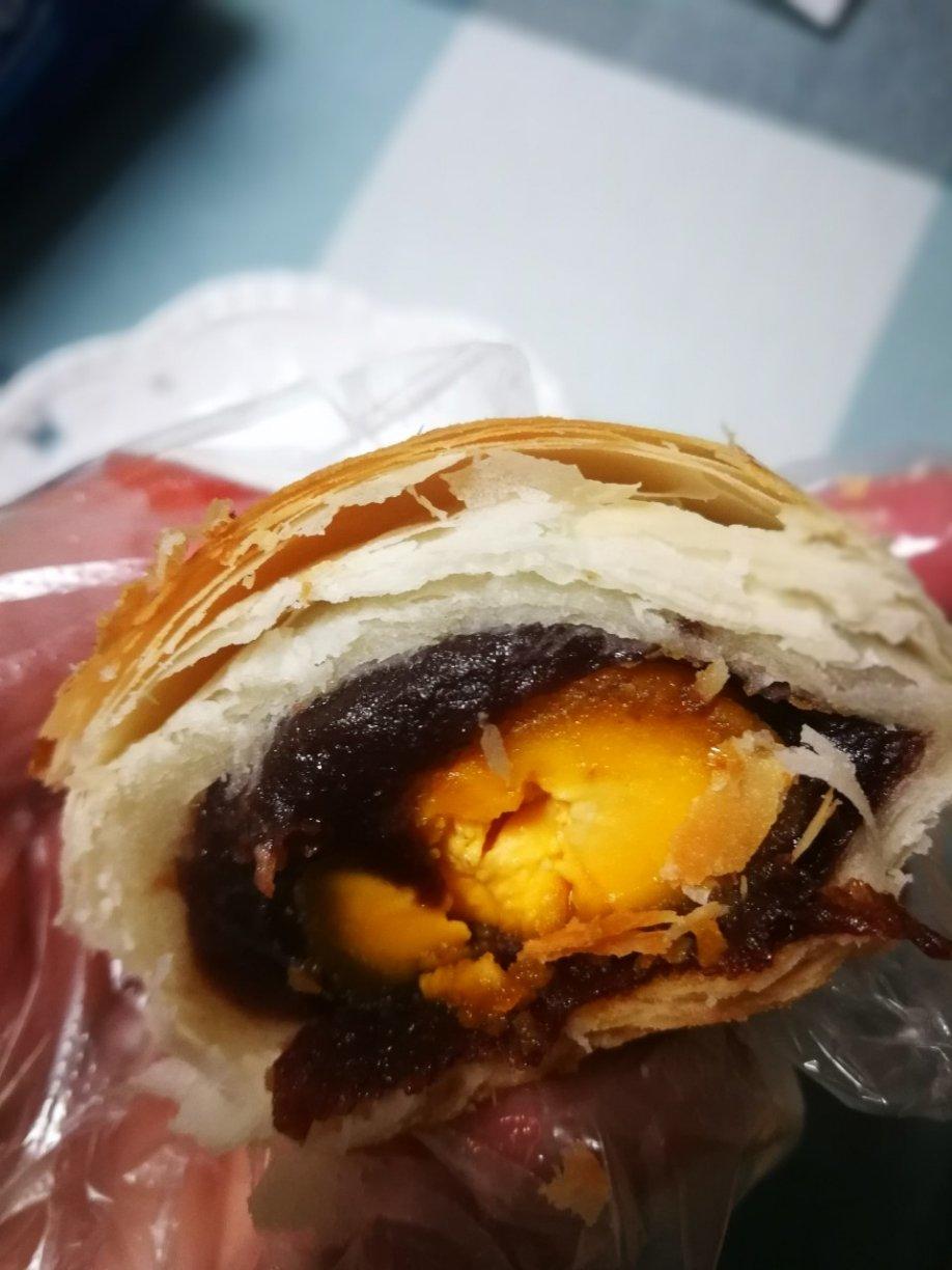 蛋黄酥