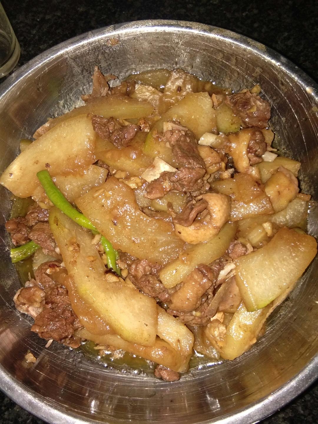 适合夏天的鸭肉焖冬瓜