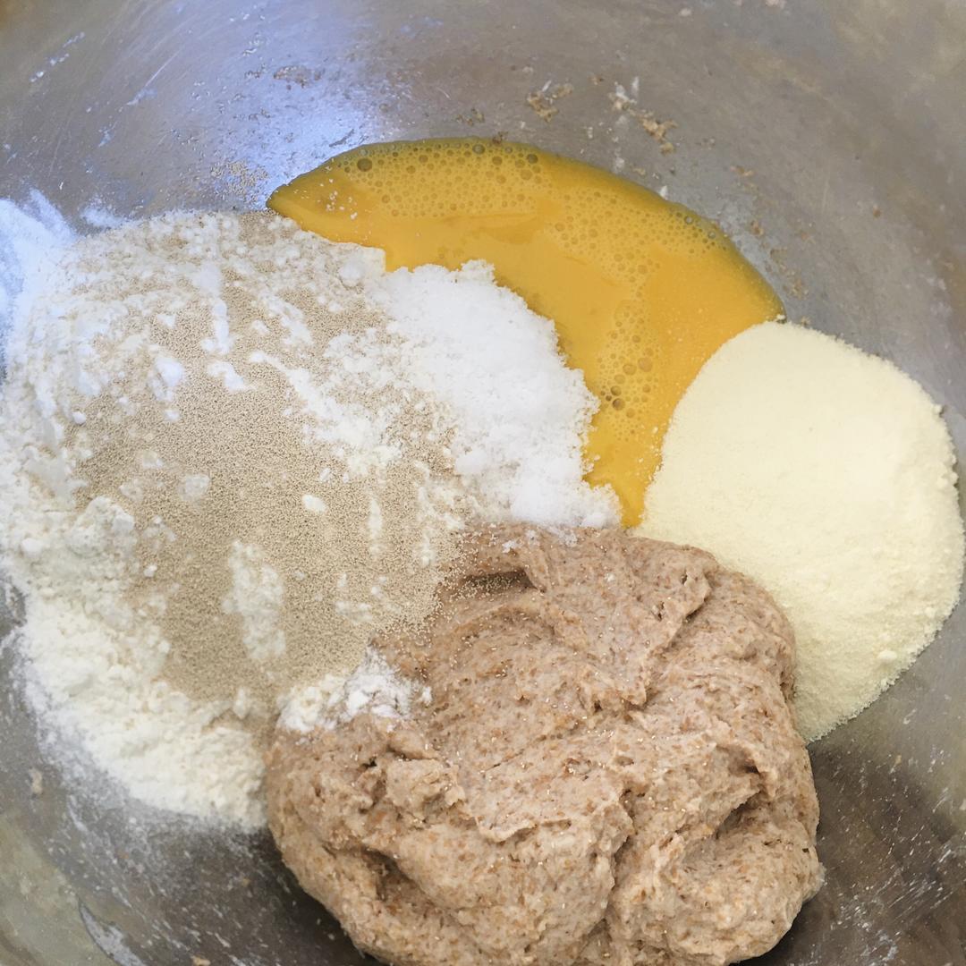 纯奶手撕吐司的做法 步骤1