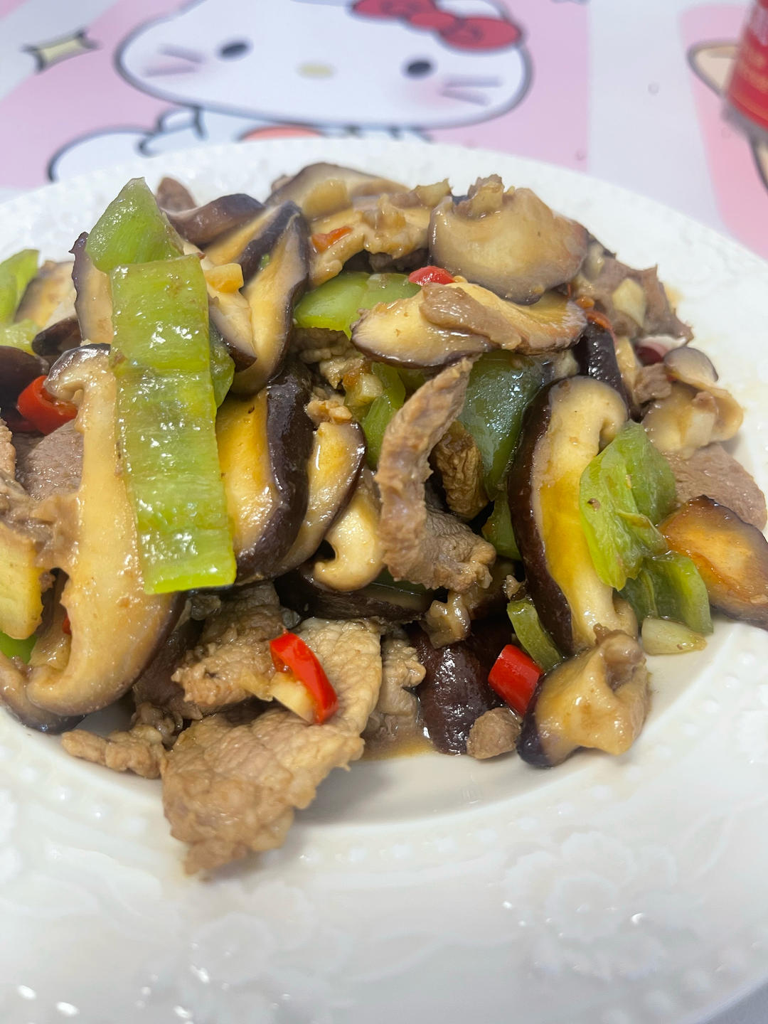 香菇炒肉｜贼香