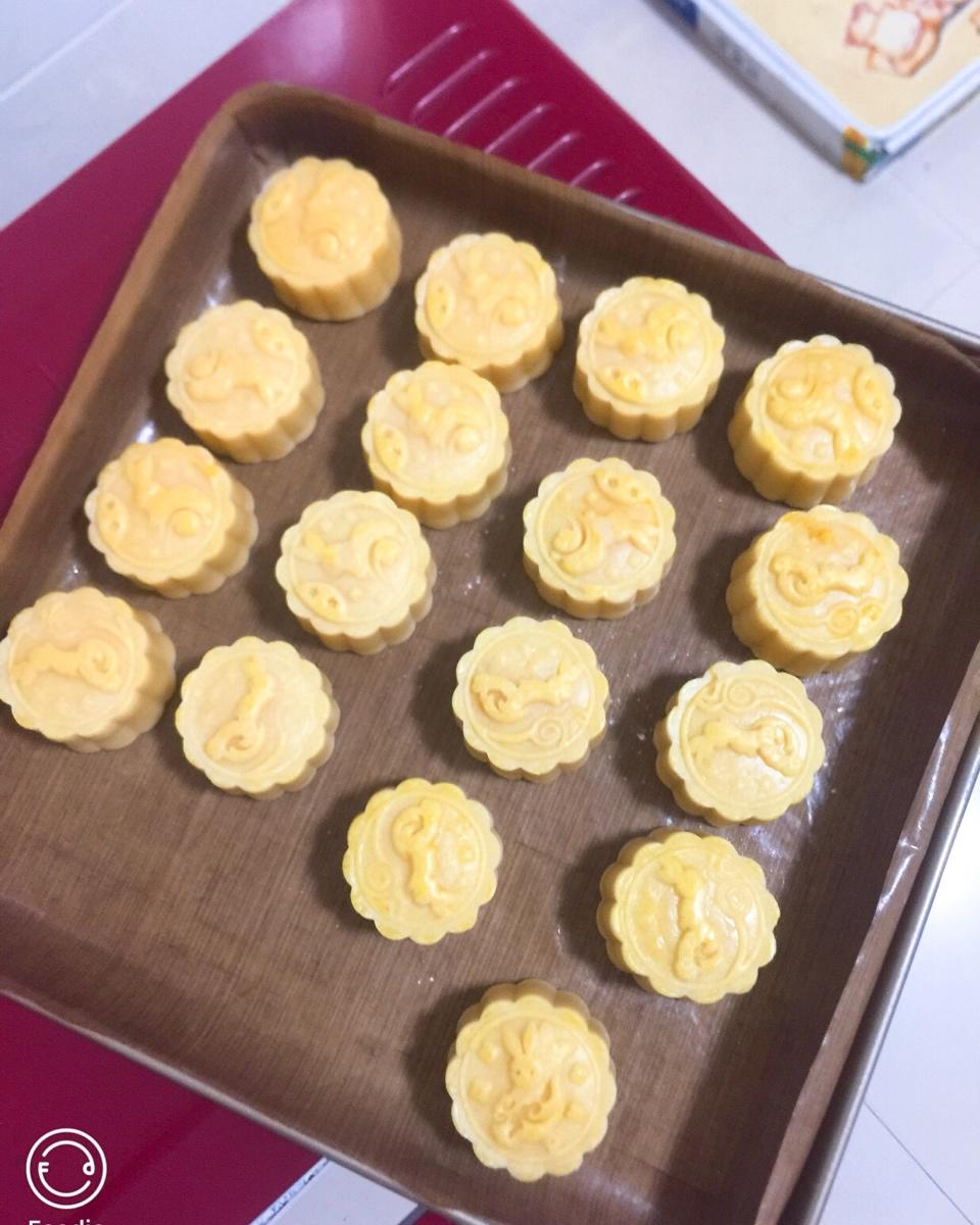 香港半岛奶黄月饼