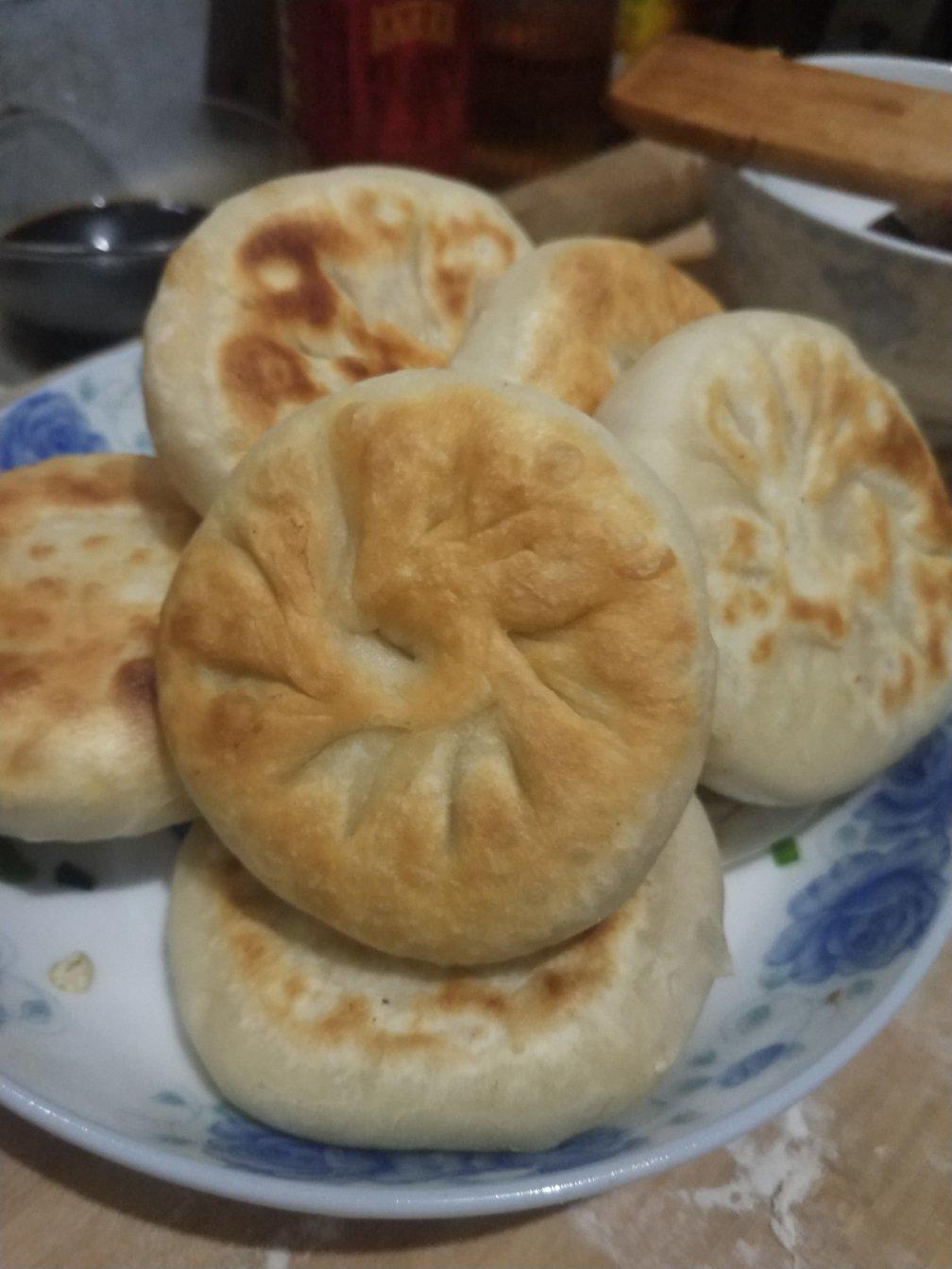 韭菜盒子（附锁边视频，超级详细版）