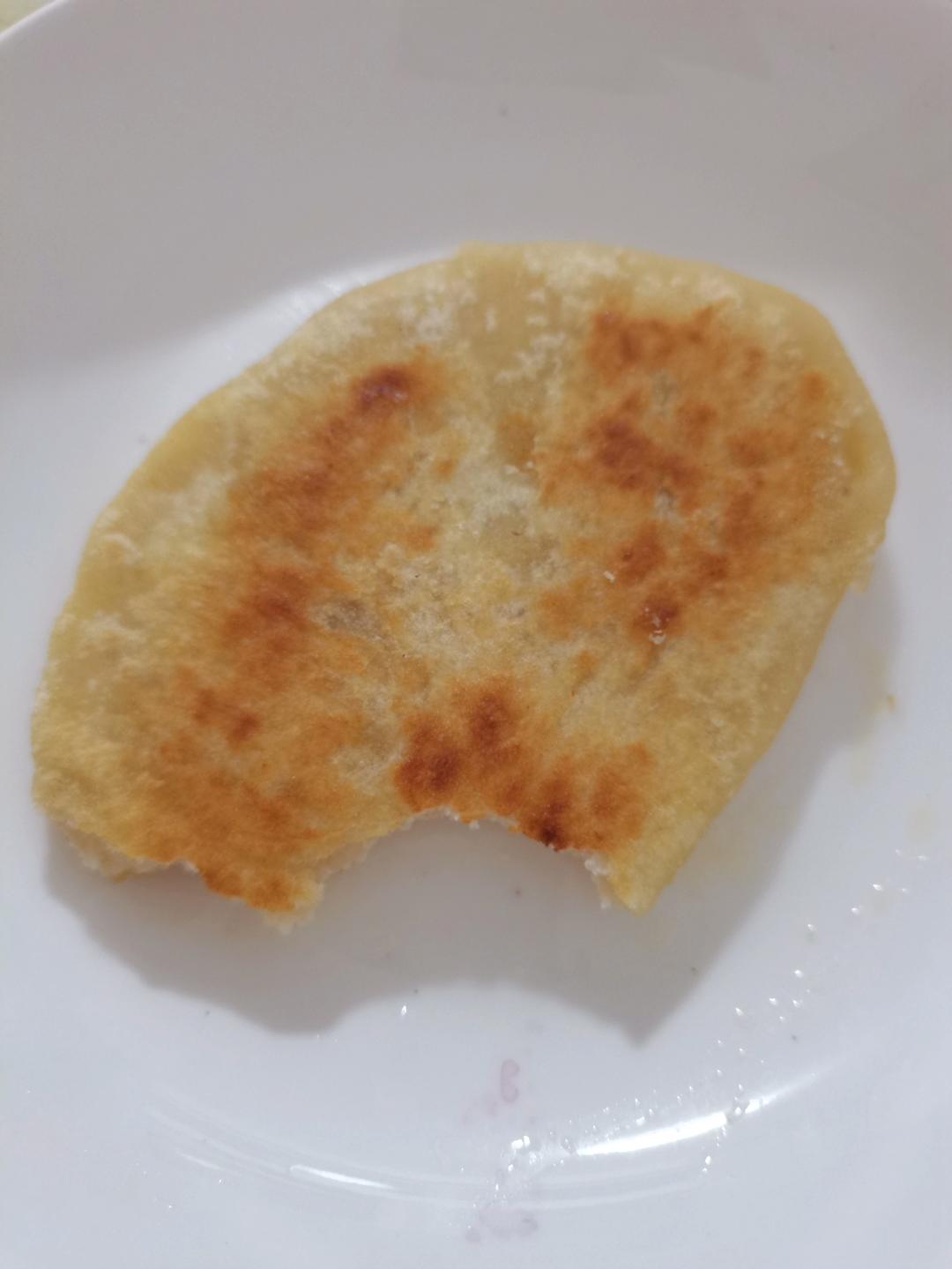 烫面小糖饼 柔软劲道 凉了也不硬 做法简单一看就会 附细节视频详解